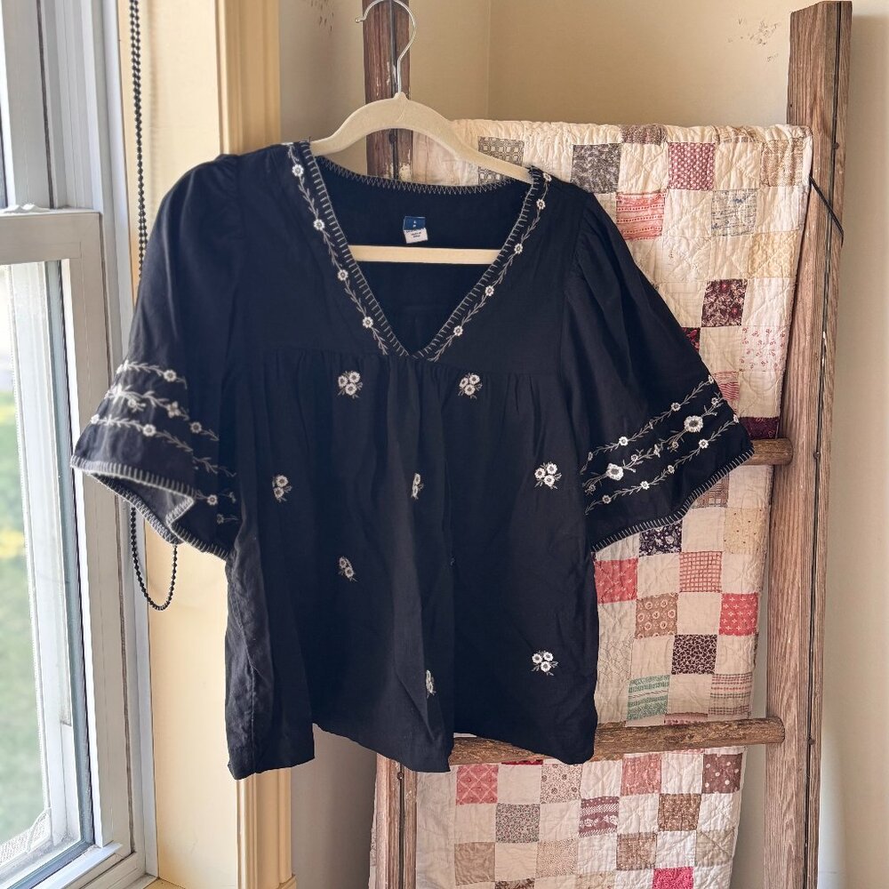 Old Navy Flowy Bell-sleeve Top